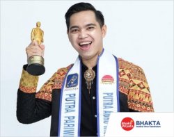 Mahasiswa S1 Kedokteran Gigi, Moh Ainur Roziqiin berhasil menjadi 3rd Runner Up Putra Pariwisata 2022, Duta Agrowisata dan Duta Kesehatan Nasional 2022. 
