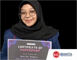 Mahasiswa S1 Keperawatan, Nova Dwi Romadini berhasil raih juara 1 dalam kategori lomba poster pada acara Dies Natalis Bisnis Digital 2.0 Juni 2023