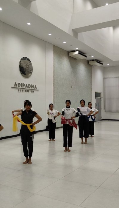 Kegiatan UKM Tari